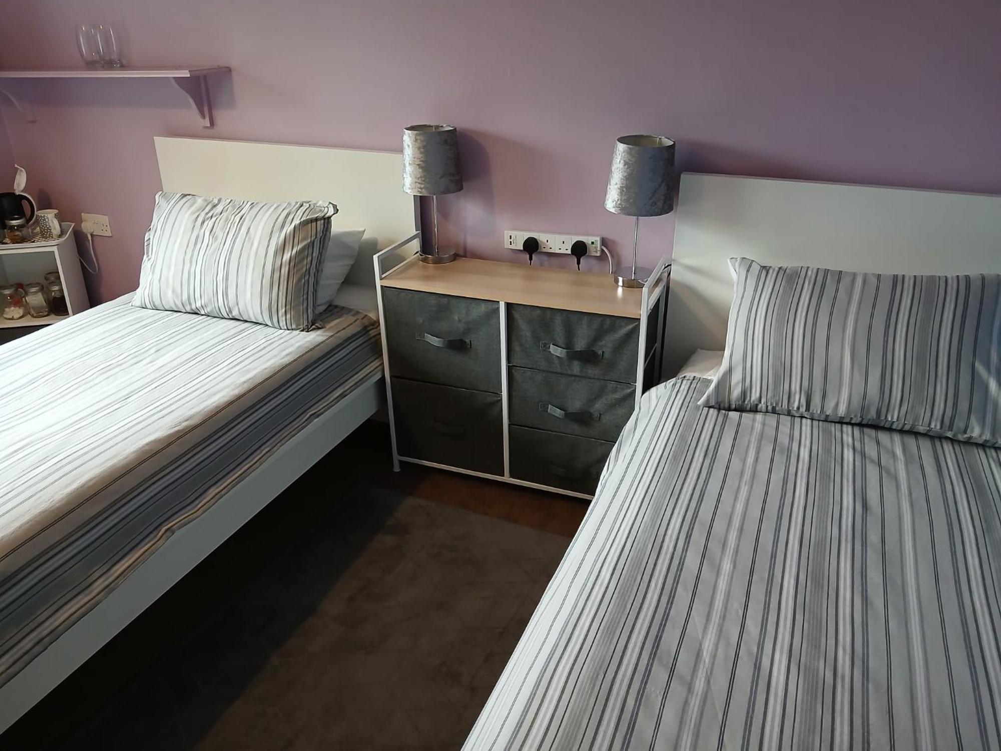 Twin Room In Prescot Homestay Zewnętrze zdjęcie