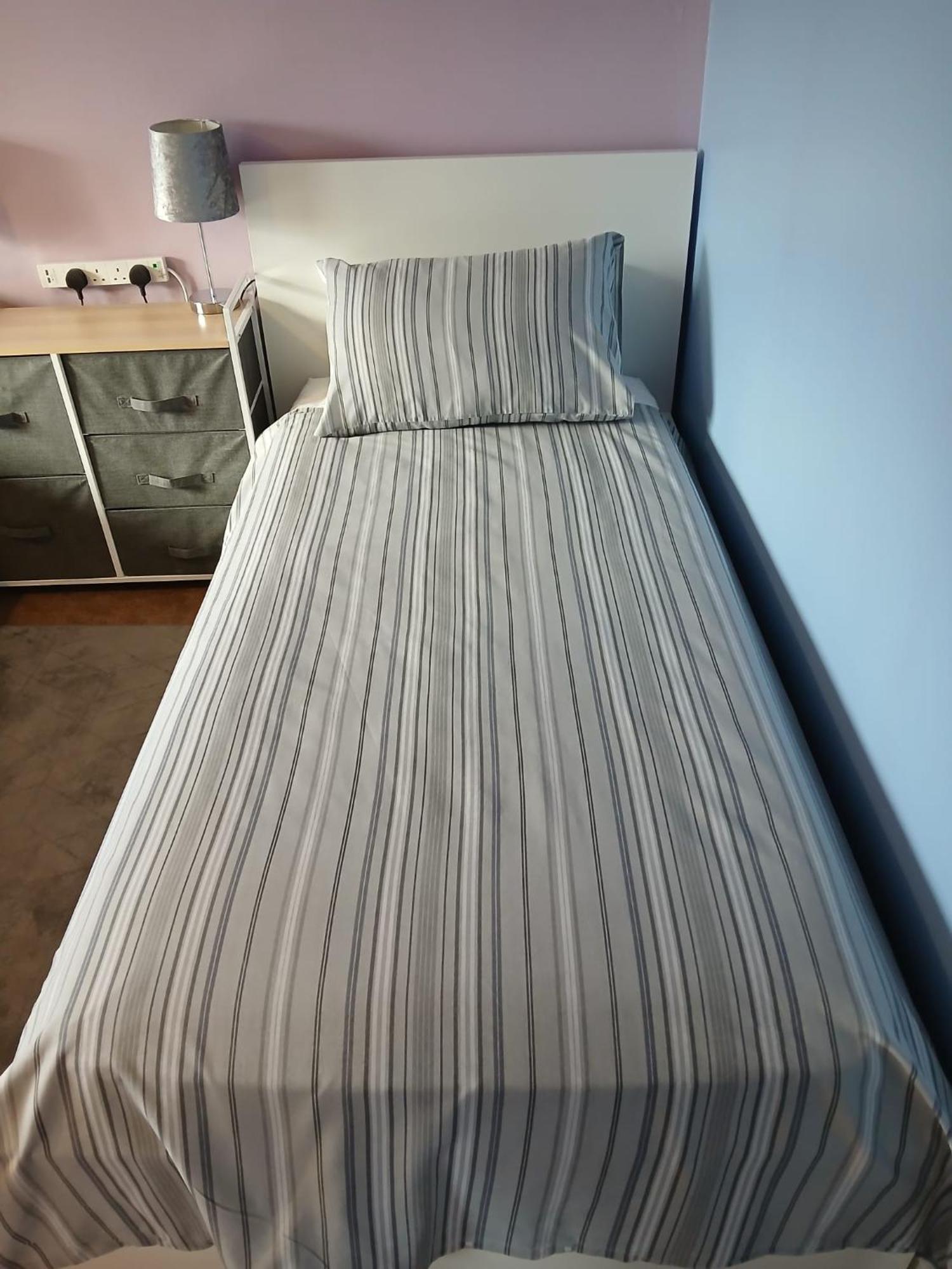Twin Room In Prescot Homestay Zewnętrze zdjęcie